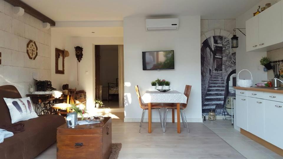 Apartmani Antunovic Podgora Exterior photo