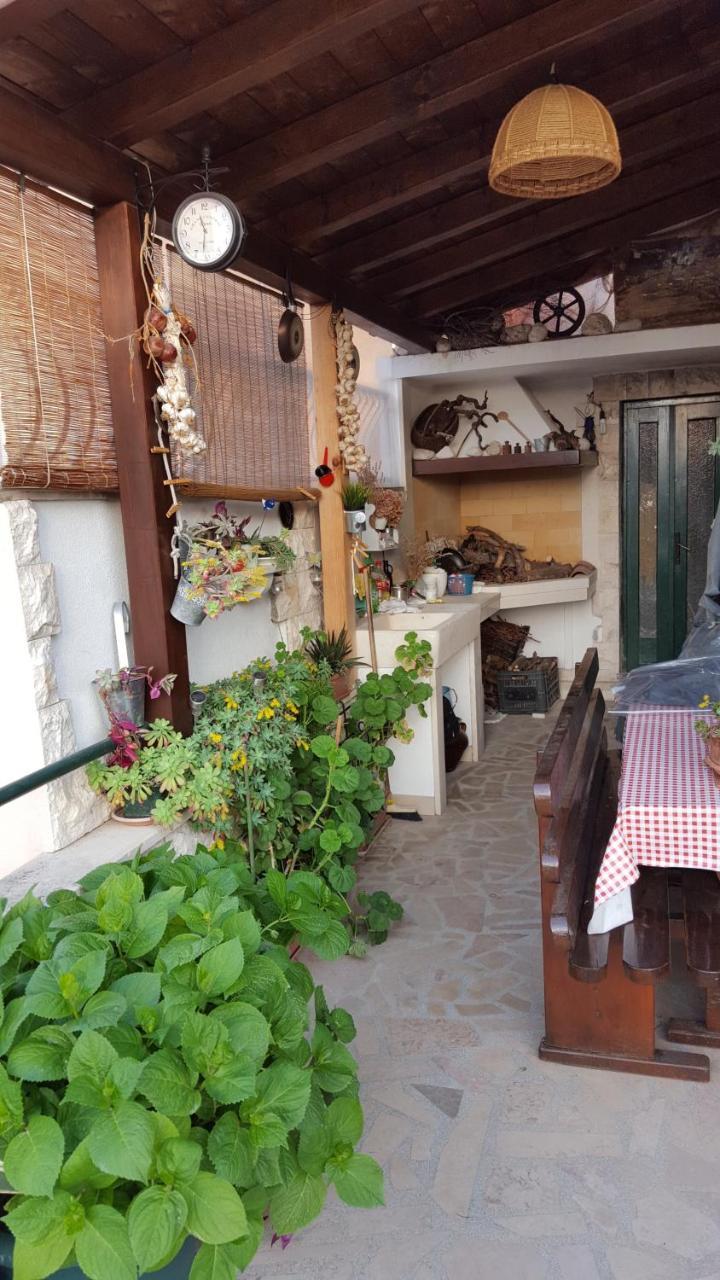 Apartmani Antunovic Podgora Exterior photo