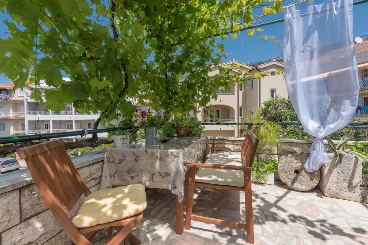 Apartmani Antunovic Podgora Exterior photo